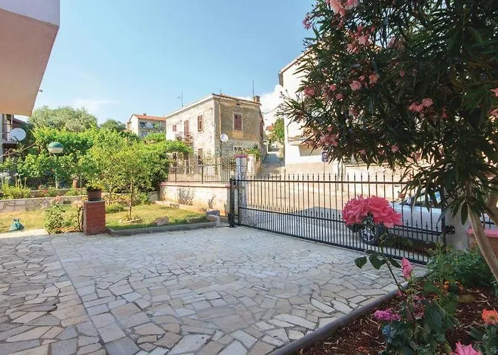 Διαμέρισμα Jan 1 Πούλα